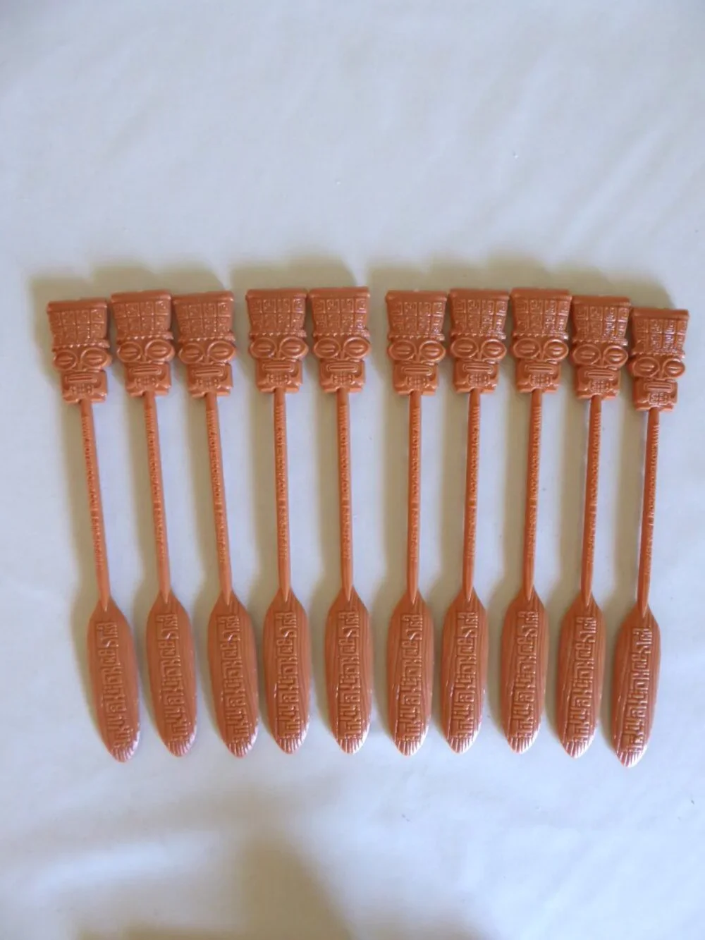 NEW 7.75” TIKI GOD BOAT OAR PLASTIC SWIZZLE STICKS COCKTAIL STIRRERS LOT OF 10